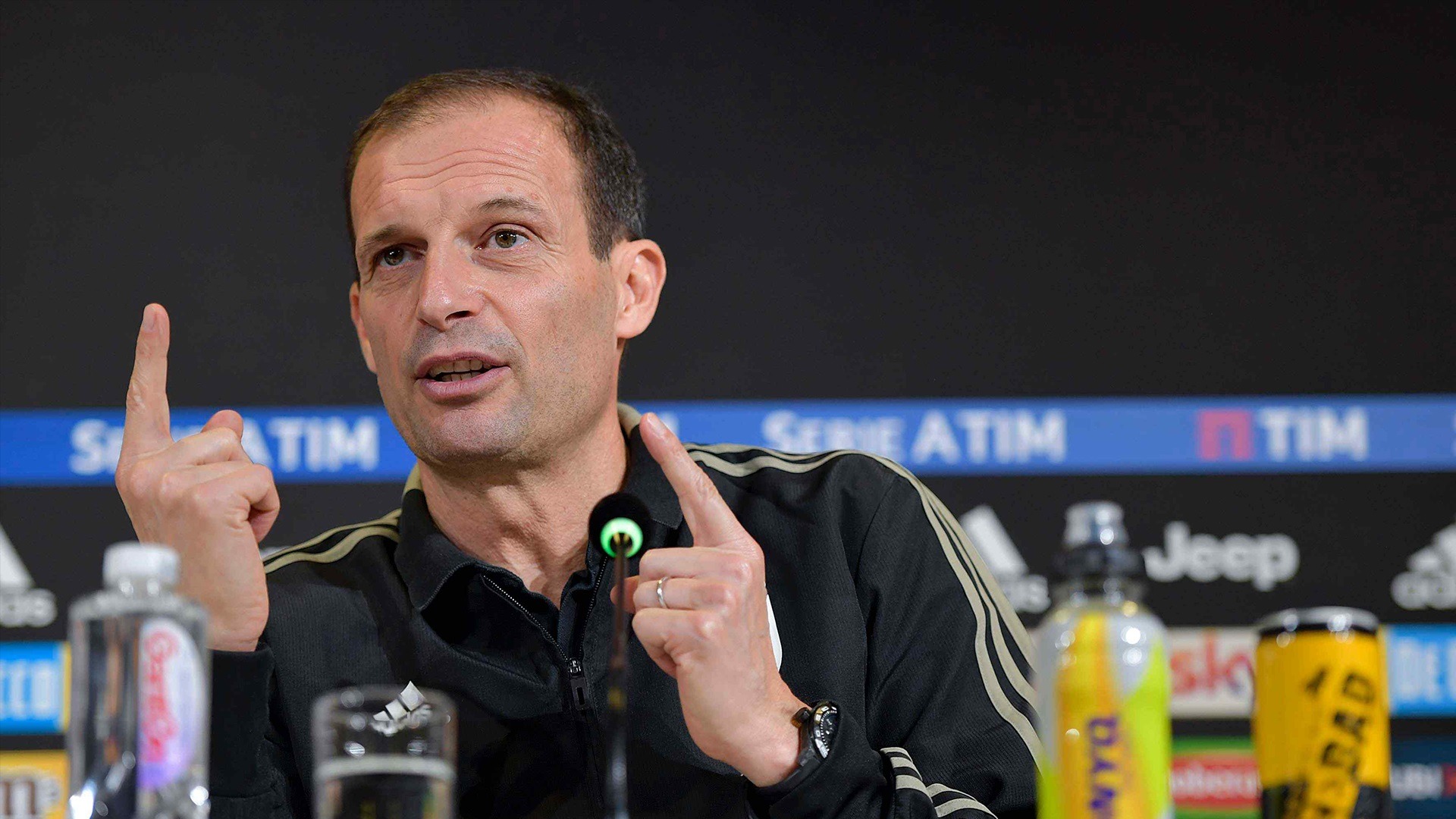 开云官方入口 -关于赛前休斯敦火箭调整名单以备意大利杯；回应争议环节打磨；信心回归；临场指挥获称赞的信息